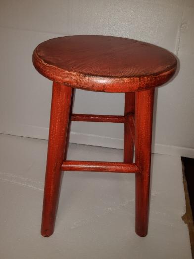 Selská stolička červená 00004