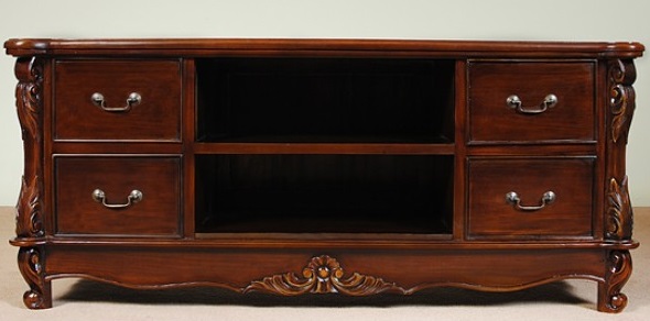 Luxusní dřevěná komoda 150 cm